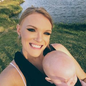 Meet your Posher, Carling